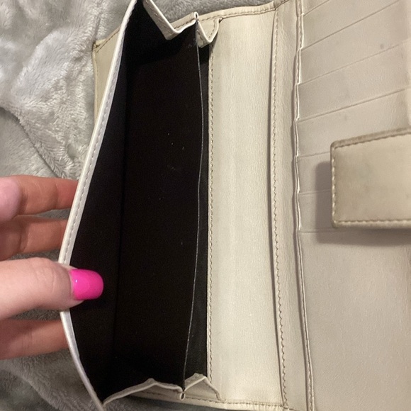 🥶 Gucci GG interlocking canvas bifold long wallet - Picture 4 of 7